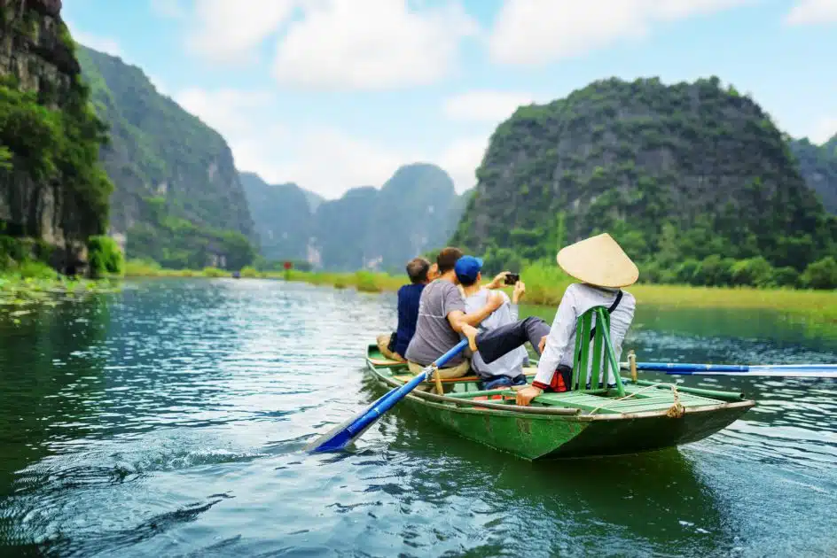 Getting a TEFL Job in Vietnam