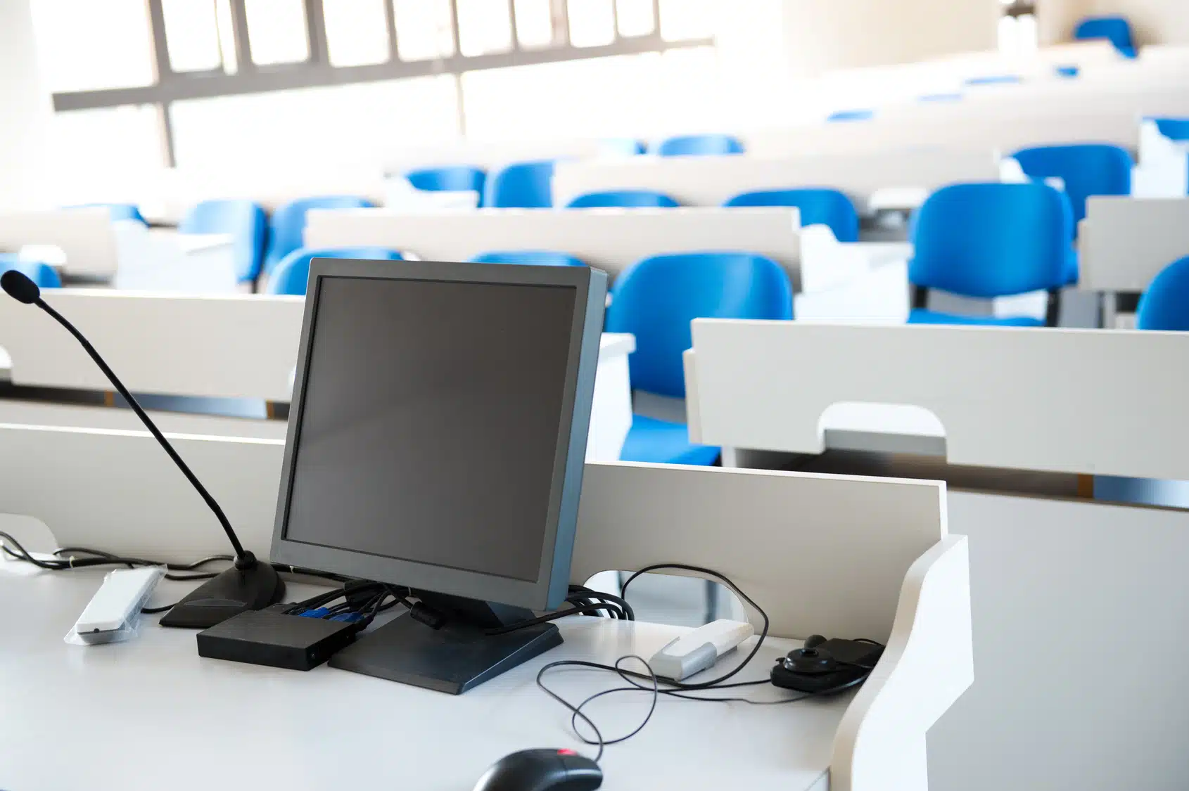 Improving Listening Skills In The TEFL Classroom