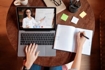 How to maximise your earnings as an online English teacher