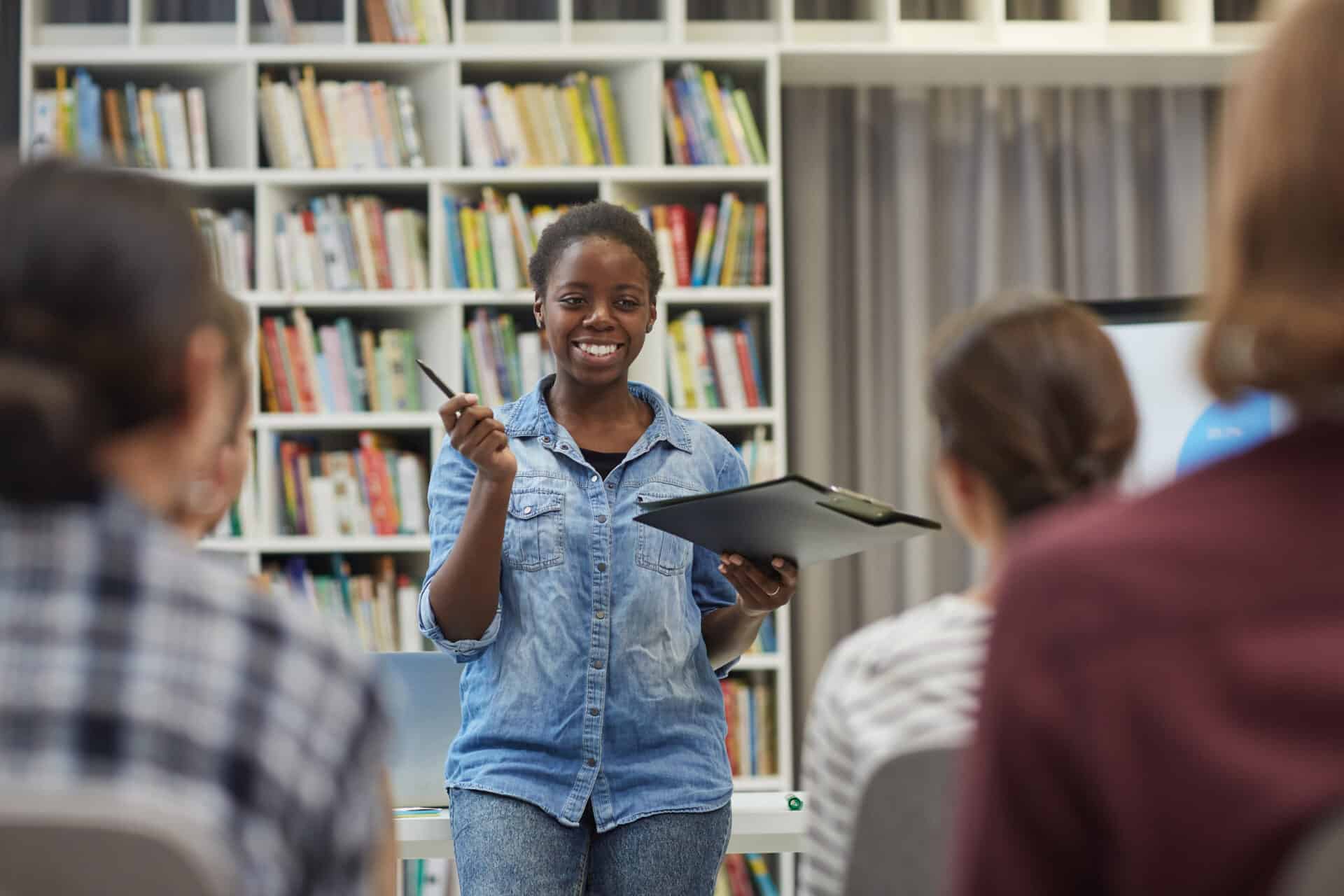 TEFL teacher teaching English to refugee students