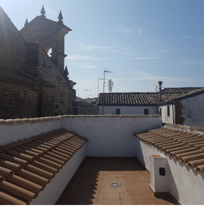 how to find housing in spain