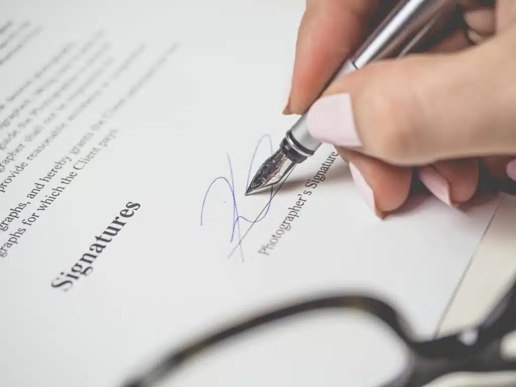 what are zero-hour contracts