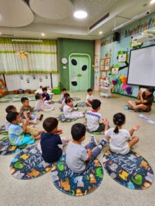 Classroom in Beijing China Wikus