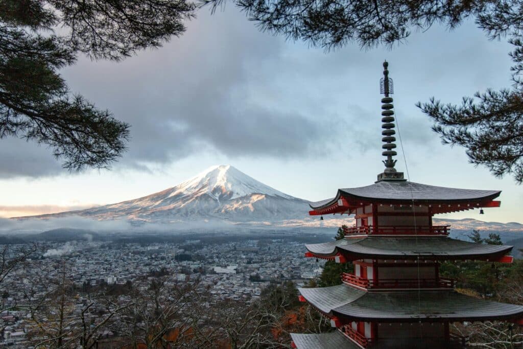 english teacher salary in japan