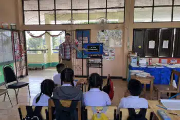 Schalk classroom Thailand 1