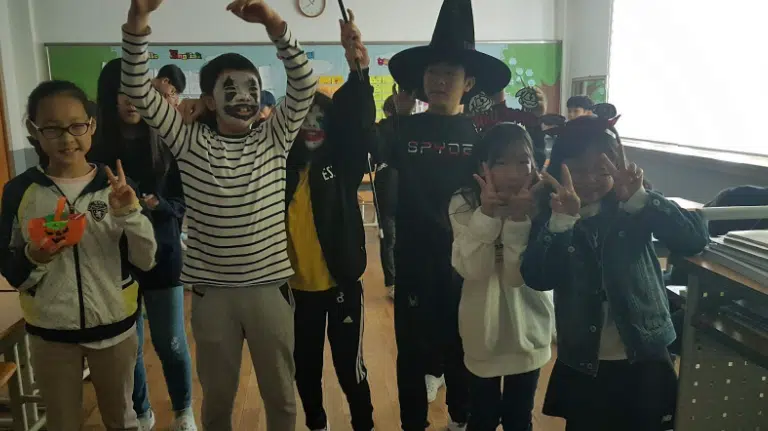 teaching south korean kids