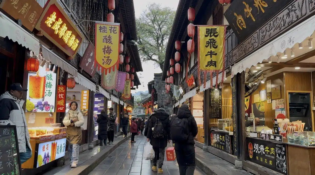 Street scene in Chengdu, China, a popular spot for TEFL teachers abroad