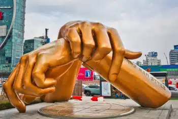 Street sculpture South Korea