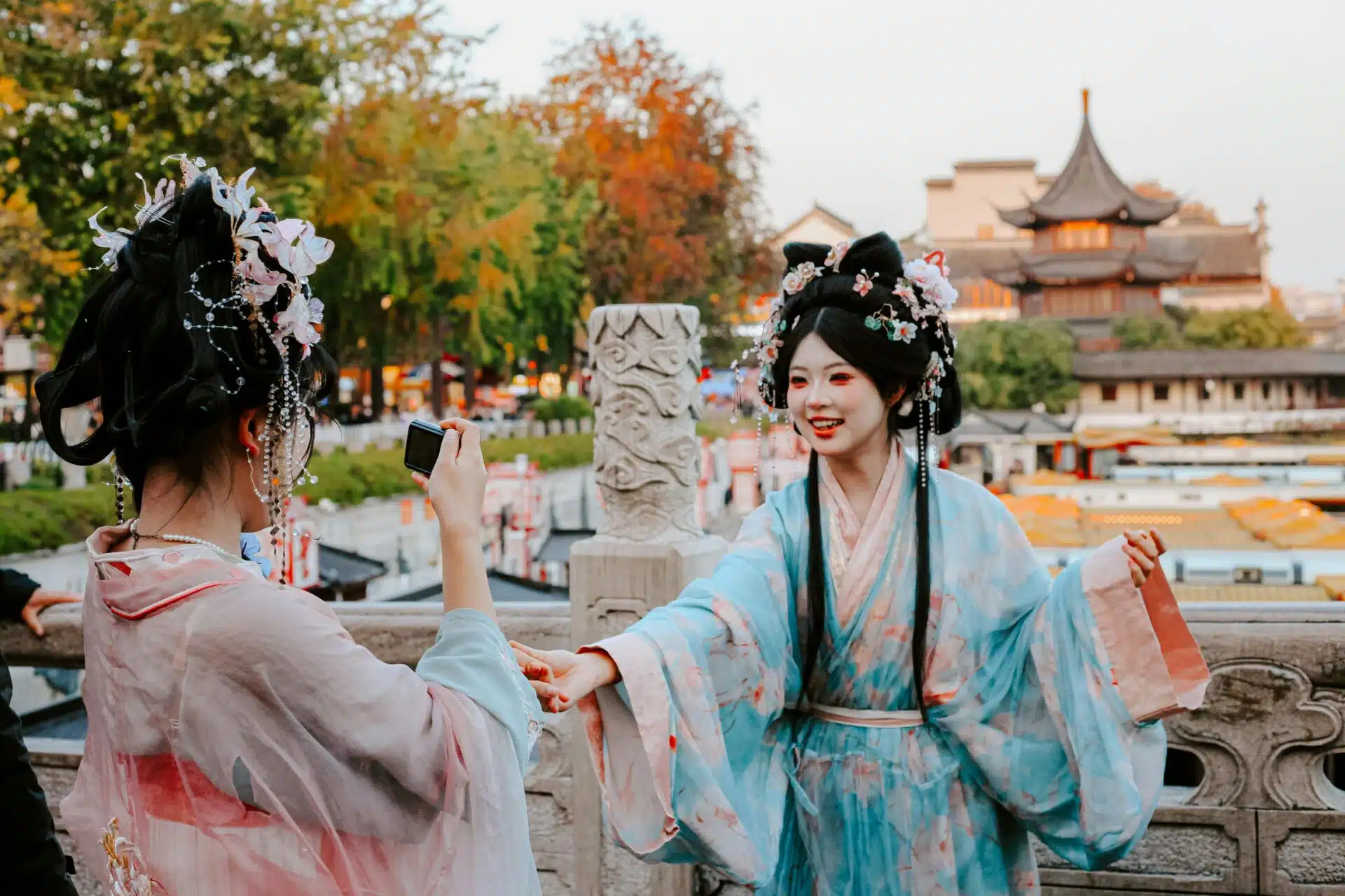 Teaching English In China vs South Korea: Which Is Better In 2026?